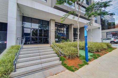 Apartamento para alugar com 55m², 2 quartos e 1 vaga Apartamento para alugar com 55m², 2 quartos e 1 vagaFachada