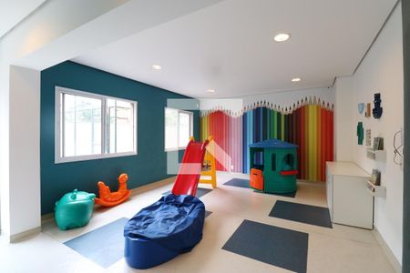 Apartamento à venda com 31m², 1 quarto e sem vaga Apartamento à venda com 31m², 1 quarto e sem vagaBrinquedoteca