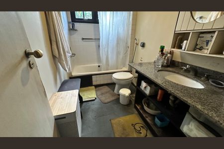 Casa à venda com 1506m², 2 quartos e 3 vagasBanheiro 