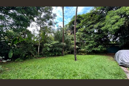 Casa à venda com 1506m², 2 quartos e 3 vagasQuintal