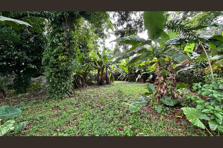 Casa à venda com 1506m², 2 quartos e 3 vagasQuintal