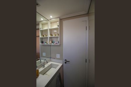 Apartamento para alugar com 78m², 2 quartos e 2 vagas Apartamento para alugar com 78m², 2 quartos e 2 vagasBanheiro da Suíte