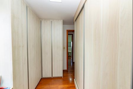 Apartamento à venda com 168m², 3 quartos e 3 vagasQuarto 2