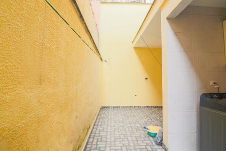 Casa à venda com 130m², 3 quartos e 2 vagas Casa à venda com 130m², 3 quartos e 2 vagasLavanderia / Quintal