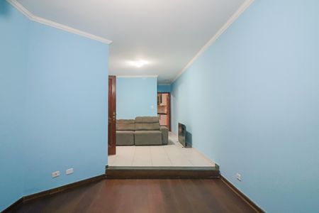 Casa à venda com 130m², 3 quartos e 2 vagas Casa à venda com 130m², 3 quartos e 2 vagasSala