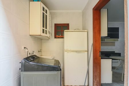 Casa à venda com 130m², 3 quartos e 2 vagas Casa à venda com 130m², 3 quartos e 2 vagasLavanderia / Quintal