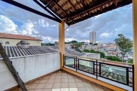 Casa à venda com 270m², 3 quartos e 6 vagasVaranda do Quarto 1