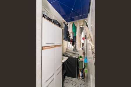 Apartamento à venda com 78m², 3 quartos e 1 vagaÁrea de Serviço