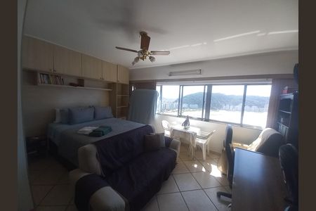 Apartamento para alugar com 33m², 1 quarto e 2 vagas Apartamento para alugar com 33m², 1 quarto e 2 vagasStudio