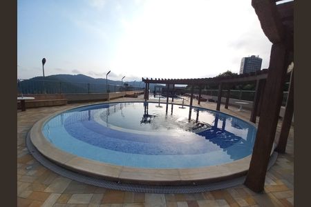 Apartamento para alugar com 33m², 1 quarto e 2 vagas Apartamento para alugar com 33m², 1 quarto e 2 vagasÁrea comum - Piscina