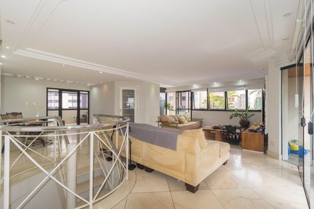 Apartamento à venda com 300m², 3 quartos e 6 vagasCobertura - Sala