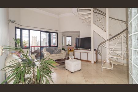 Apartamento à venda com 300m², 3 quartos e 6 vagasSala de TV