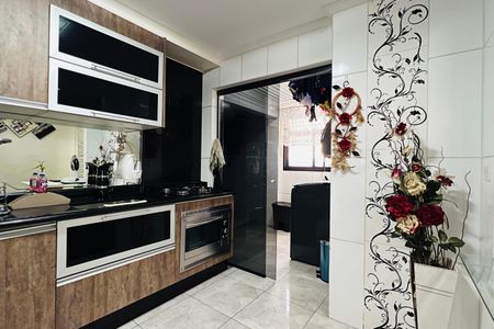 Apartamento à venda com 76m², 3 quartos e 2 vagasCozinha e Área de Serviço