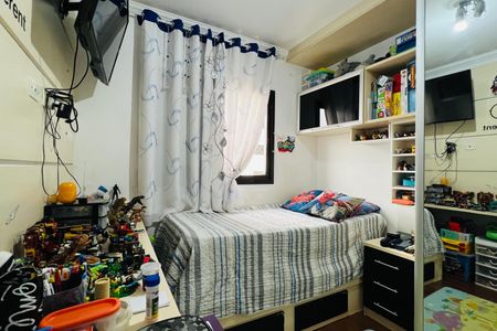 Apartamento à venda com 76m², 3 quartos e 2 vagasQuarto