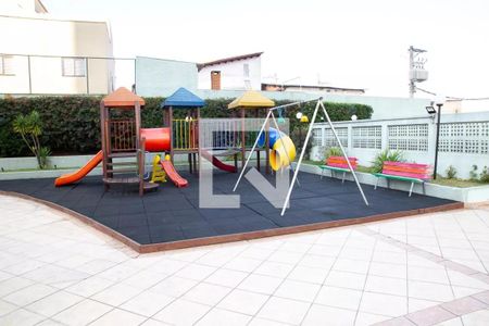 Apartamento à venda com 76m², 3 quartos e 2 vagasÁrea comum - Playground