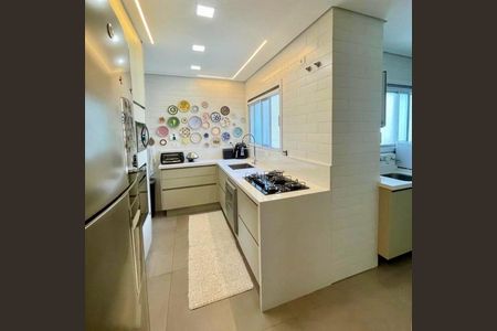 Apartamento à venda com 144m², 3 quartos e 2 vagasCozinha