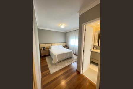 Apartamento à venda com 144m², 3 quartos e 2 vagasQuarto