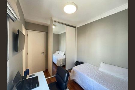 Apartamento à venda com 144m², 3 quartos e 2 vagasQuarto