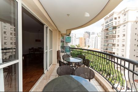 Apartamento à venda com 167m², 3 quartos e 3 vagas Apartamento à venda com 167m², 3 quartos e 3 vagasVaranda