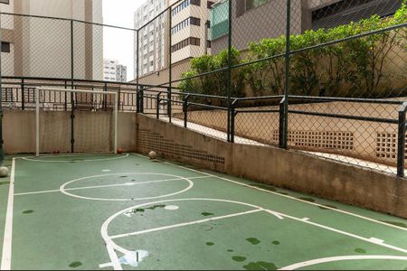 Apartamento à venda com 167m², 3 quartos e 3 vagas Apartamento à venda com 167m², 3 quartos e 3 vagasÁrea comum - Quadra Esportiva