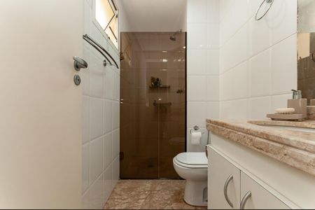 Apartamento à venda com 167m², 3 quartos e 3 vagas Apartamento à venda com 167m², 3 quartos e 3 vagasBanheiro Suíte 2