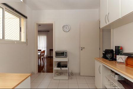 Apartamento à venda com 167m², 3 quartos e 3 vagas Apartamento à venda com 167m², 3 quartos e 3 vagasCopa