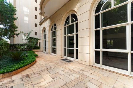 Apartamento à venda com 167m², 3 quartos e 3 vagas Apartamento à venda com 167m², 3 quartos e 3 vagasFachada