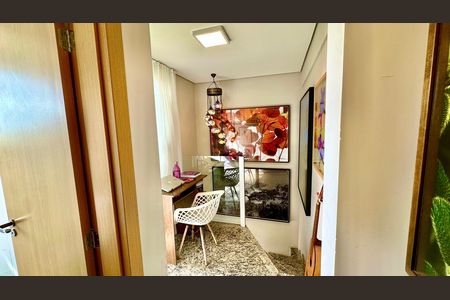 Apartamento à venda com 80m², 2 quartos e 1 vaga Apartamento à venda com 80m², 2 quartos e 1 vagaSala 2