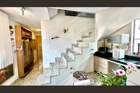 Apartamento à venda com 80m², 2 quartos e 1 vagaSala