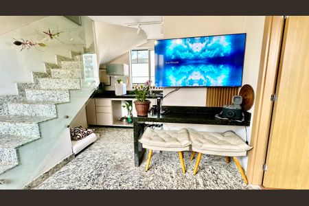 Apartamento à venda com 80m², 2 quartos e 1 vagaSala