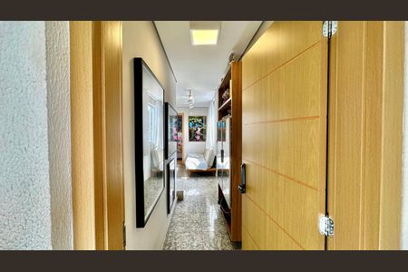 Apartamento à venda com 80m², 2 quartos e 1 vaga Apartamento à venda com 80m², 2 quartos e 1 vagaSala