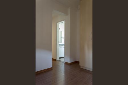 Apartamento à venda com 140m², 3 quartos e 3 vagas Apartamento à venda com 140m², 3 quartos e 3 vagasSuíte 2