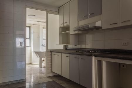 Apartamento à venda com 140m², 3 quartos e 3 vagas Apartamento à venda com 140m², 3 quartos e 3 vagasCozinha
