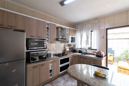 Casa à venda com 105m², 3 quartos e 2 vagasCozinha