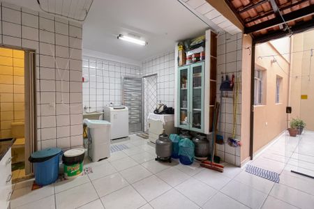 Casa à venda com 159m², 3 quartos e 2 vagasÁrea de Serviço