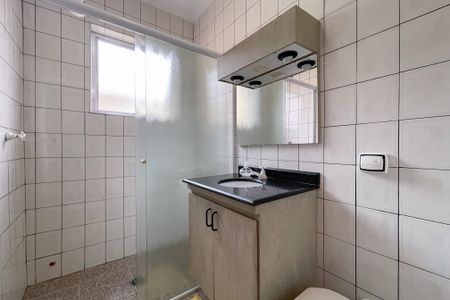 Casa à venda com 159m², 3 quartos e 2 vagasBanheiro Social