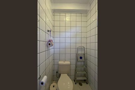 Casa à venda com 159m², 3 quartos e 2 vagasLavabo 