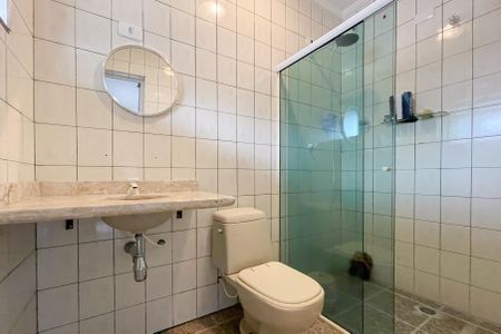 Casa à venda com 159m², 3 quartos e 2 vagasBanheiro - Suíte 