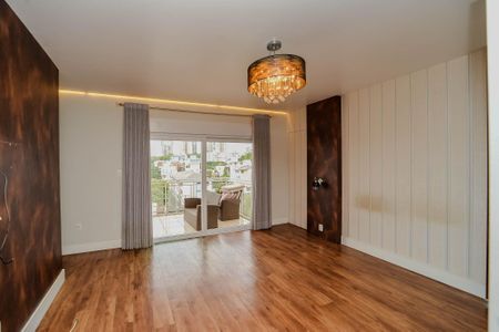 Casa à venda com 392m², 3 quartos e 4 vagasSuíte