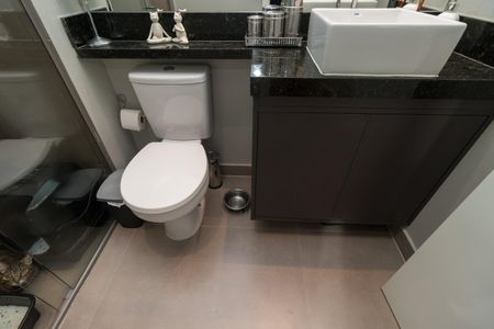 Apartamento à venda com 91m², 2 quartos e 2 vagasBanheiro da Suíte 2