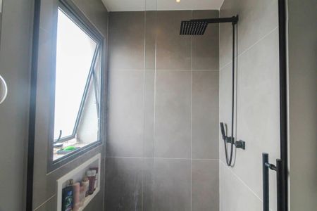 Apartamento à venda com 91m², 2 quartos e 2 vagasBanheiro da Suíte 1