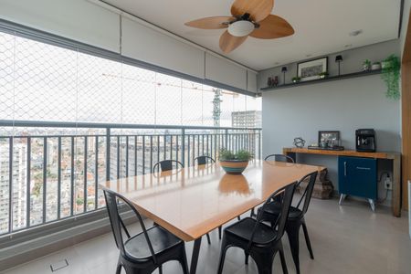 Apartamento à venda com 91m², 2 quartos e 2 vagasVaranda gourmet