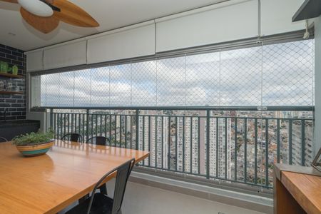 Apartamento à venda com 91m², 2 quartos e 2 vagasVaranda gourmet