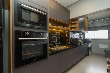 Apartamento à venda com 91m², 2 quartos e 2 vagasCozinha