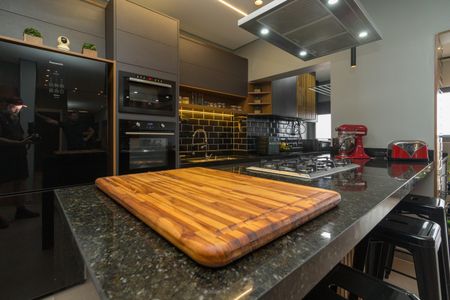 Apartamento à venda com 91m², 2 quartos e 2 vagasCozinha