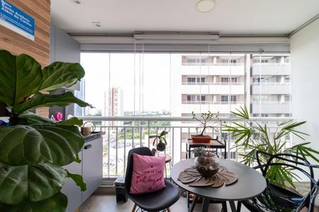 Apartamento à venda com 69m², 2 quartos e 1 vagaVaranda