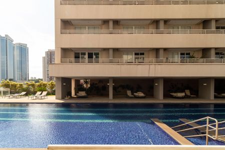 Apartamento à venda com 69m², 2 quartos e 1 vagaÁrea comum - Piscina