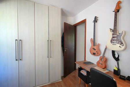 Apartamento à venda com 97m², 3 quartos e 2 vagasQuarto 1