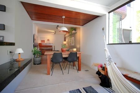 Apartamento à venda com 97m², 3 quartos e 2 vagasVaranda coberta