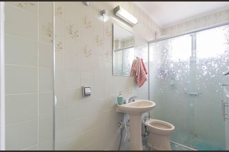 Apartamento à venda com 130m², 3 quartos e 1 vagaBanheiro 1